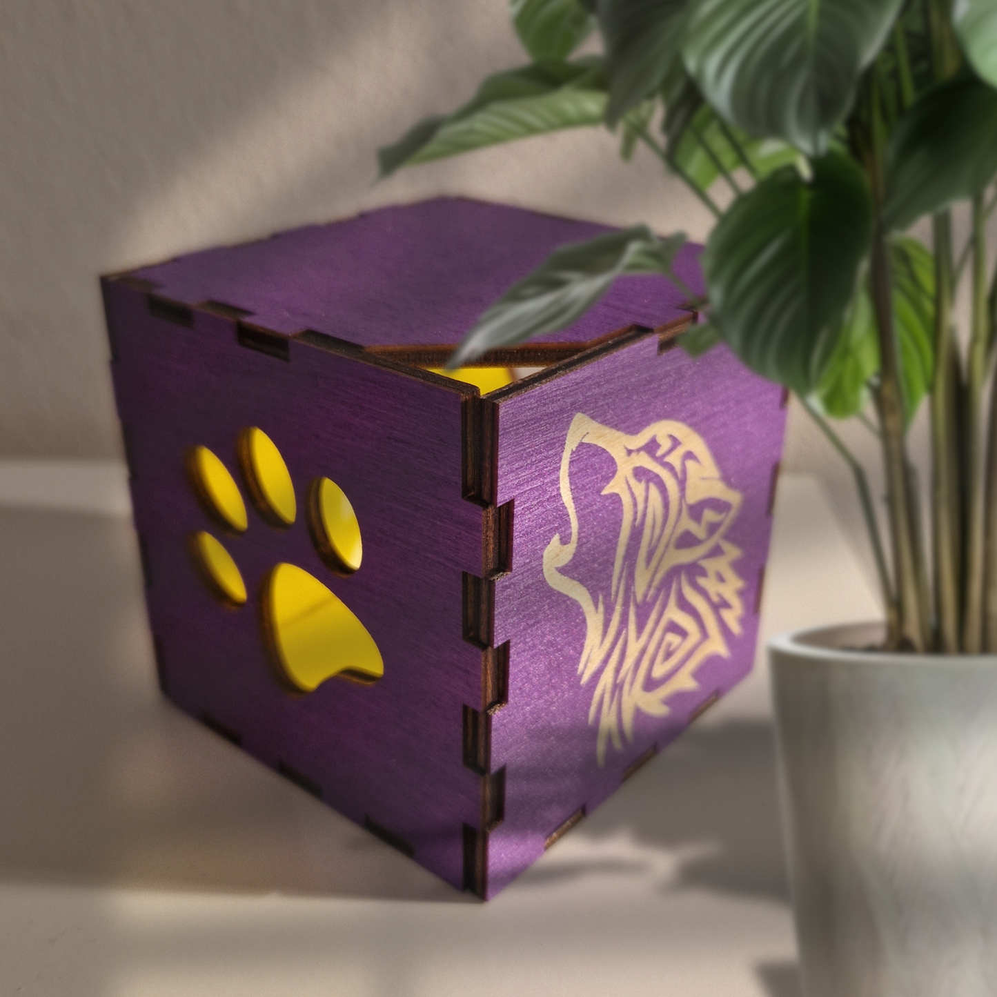 Wooden Light Box-violet